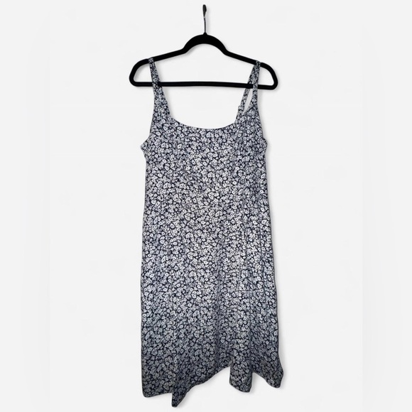 Old Navy Dresses & Skirts - Old Navy Floral Linen-Blend Mini Dress in Navy and White